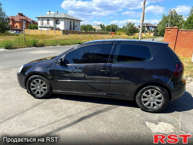 Чорний Фольксваген Гольф, об'ємом двигуна 2 л та пробігом 350 тис. км за 5750 $, фото 7 на Automoto.ua