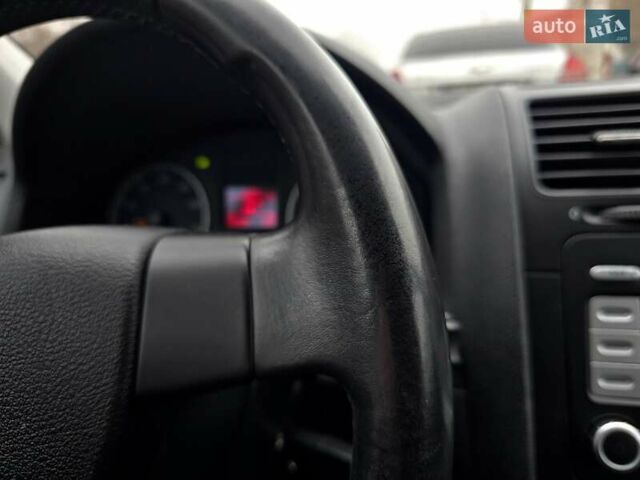 Чорний Фольксваген Гольф, об'ємом двигуна 1.6 л та пробігом 230 тис. км за 6450 $, фото 150 на Automoto.ua