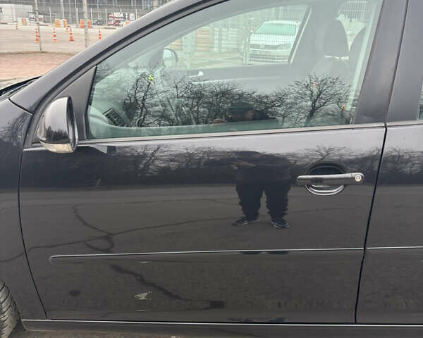 Чорний Фольксваген Гольф, об'ємом двигуна 1.4 л та пробігом 236 тис. км за 5850 $, фото 7 на Automoto.ua