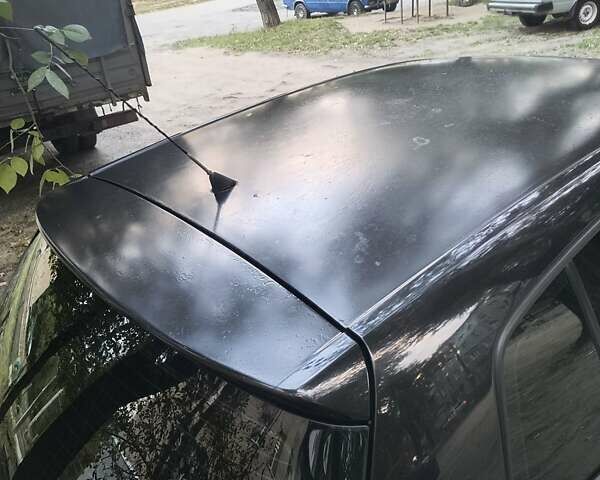 Черный Фольксваген Гольф, объемом двигателя 1.6 л и пробегом 197 тыс. км за 6700 $, фото 5 на Automoto.ua