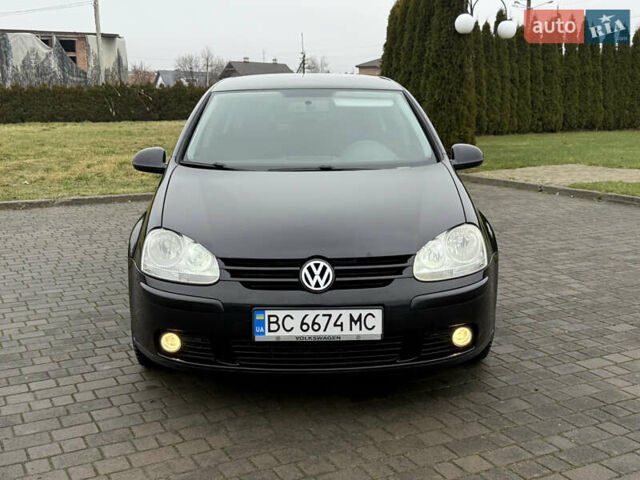 Черный Фольксваген Гольф, объемом двигателя 1.6 л и пробегом 173 тыс. км за 7000 $, фото 2 на Automoto.ua