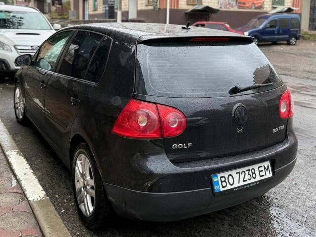 Черный Фольксваген Гольф, объемом двигателя 2 л и пробегом 289 тыс. км за 6100 $, фото 2 на Automoto.ua