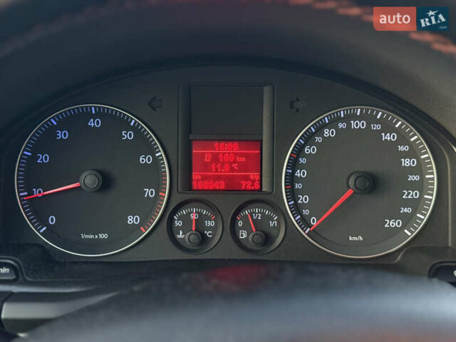 Чорний Фольксваген Гольф, об'ємом двигуна 1.6 л та пробігом 169 тис. км за 5999 $, фото 84 на Automoto.ua