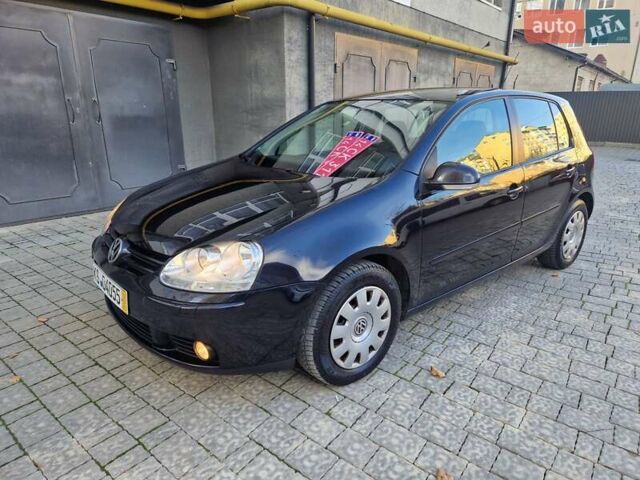 Черный Фольксваген Гольф, объемом двигателя 1.6 л и пробегом 255 тыс. км за 5950 $, фото 5 на Automoto.ua