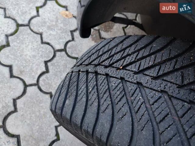 Чорний Фольксваген Гольф, об'ємом двигуна 1.6 л та пробігом 212 тис. км за 6750 $, фото 51 на Automoto.ua