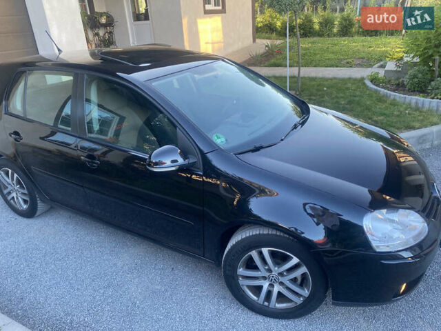 Чорний Фольксваген Гольф, об'ємом двигуна 1.6 л та пробігом 222 тис. км за 6850 $, фото 6 на Automoto.ua