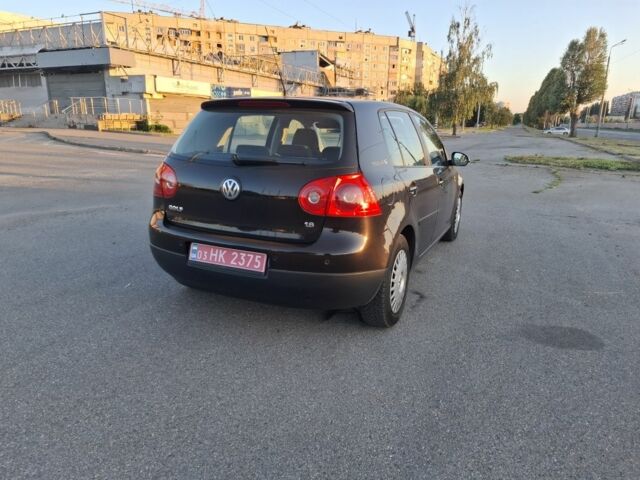 Чорний Фольксваген Гольф, об'ємом двигуна 1 л та пробігом 180 тис. км за 6750 $, фото 6 на Automoto.ua