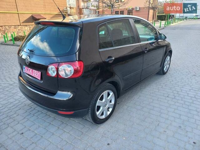 Черный Фольксваген Гольф, объемом двигателя 1.6 л и пробегом 200 тыс. км за 5650 $, фото 16 на Automoto.ua