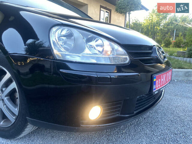 Чорний Фольксваген Гольф, об'ємом двигуна 1.6 л та пробігом 222 тис. км за 6850 $, фото 3 на Automoto.ua