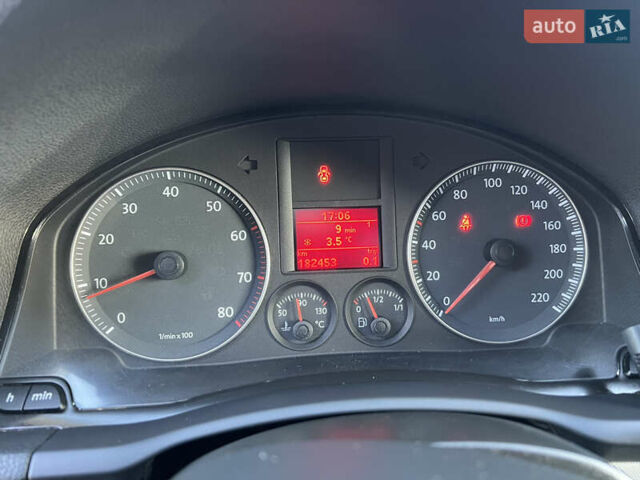 Чорний Фольксваген Гольф, об'ємом двигуна 1.4 л та пробігом 182 тис. км за 5850 $, фото 33 на Automoto.ua