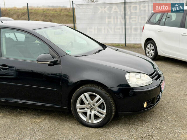 Черный Фольксваген Гольф, объемом двигателя 1.4 л и пробегом 189 тыс. км за 5650 $, фото 8 на Automoto.ua