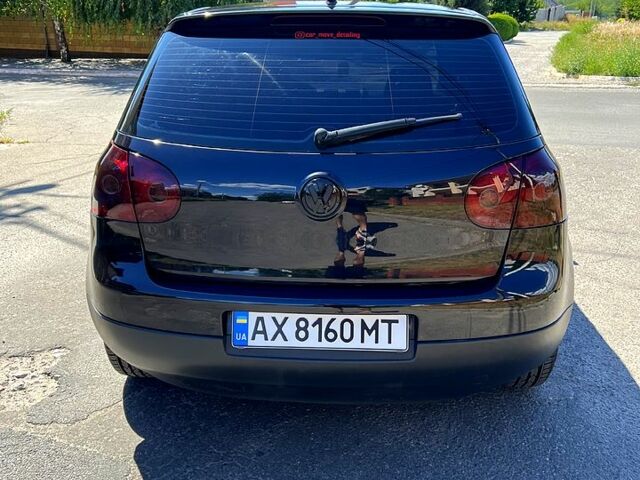 Чорний Фольксваген Гольф, об'ємом двигуна 2 л та пробігом 350 тис. км за 5750 $, фото 6 на Automoto.ua