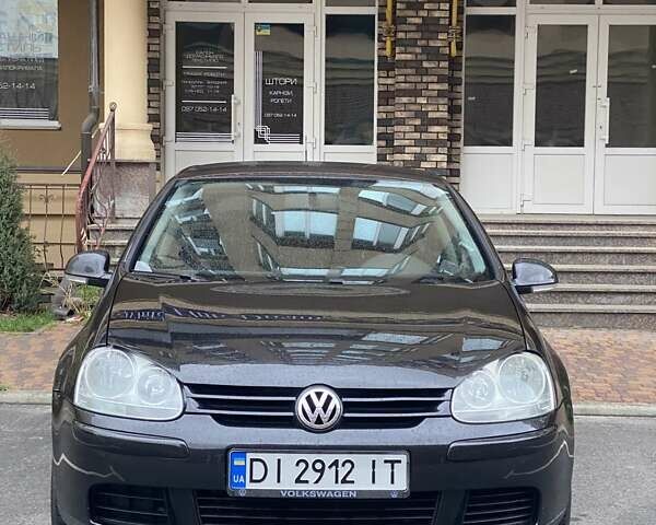 Черный Фольксваген Гольф, объемом двигателя 1.6 л и пробегом 262 тыс. км за 6100 $, фото 6 на Automoto.ua