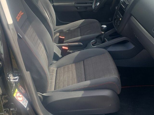 Фольксваген Гольф 2007 в Золотоноше на Automoto.ua Черный Фольксваген Гольф, объемом двигателя 1.6 л и пробегом 232 тыс. км за 6200 $, фото 3 на Automoto.ua