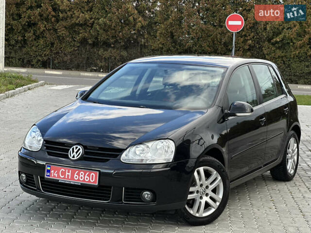 Черный Фольксваген Гольф, объемом двигателя 1.4 л и пробегом 191 тыс. км за 5500 $, фото 40 на Automoto.ua