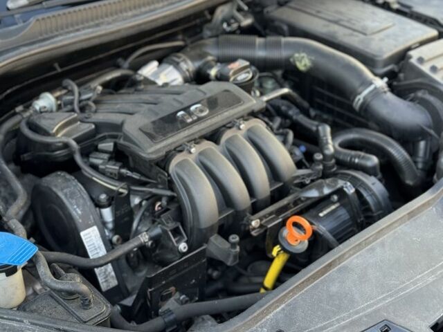 Черный Фольксваген Гольф, объемом двигателя 1.6 л и пробегом 260 тыс. км за 6100 $, фото 19 на Automoto.ua