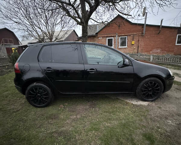 Черный Фольксваген Гольф, объемом двигателя 1.97 л и пробегом 298 тыс. км за 6200 $, фото 3 на Automoto.ua