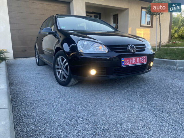 Чорний Фольксваген Гольф, об'ємом двигуна 1.6 л та пробігом 222 тис. км за 6850 $, фото 2 на Automoto.ua