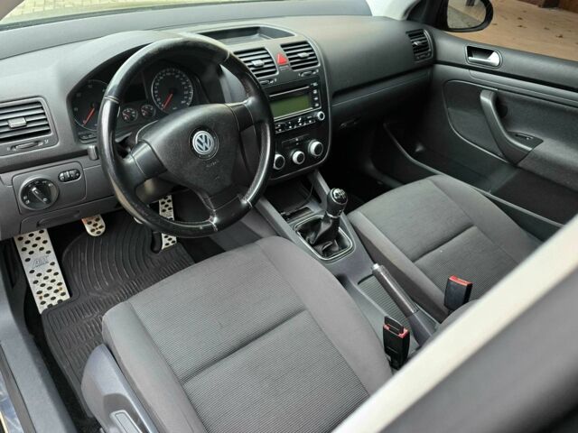 Чорний Фольксваген Гольф, об'ємом двигуна 1.9 л та пробігом 203 тис. км за 4800 $, фото 7 на Automoto.ua