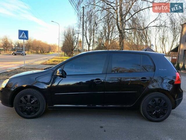 Черный Фольксваген Гольф, объемом двигателя 1.39 л и пробегом 220 тыс. км за 6400 $, фото 10 на Automoto.ua