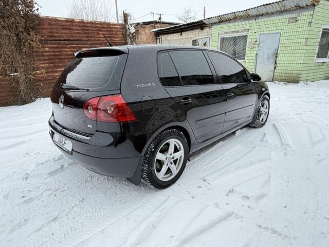 Чорний Фольксваген Гольф, об'ємом двигуна 1.6 л та пробігом 242 тис. км за 6750 $, фото 5 на Automoto.ua