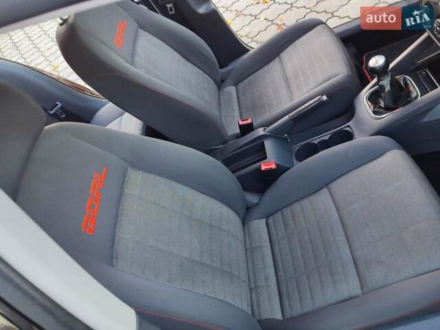 Чорний Фольксваген Гольф, об'ємом двигуна 1.6 л та пробігом 212 тис. км за 6750 $, фото 37 на Automoto.ua