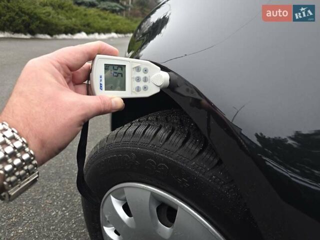 Чорний Фольксваген Гольф, об'ємом двигуна 1.6 л та пробігом 230 тис. км за 6450 $, фото 57 на Automoto.ua