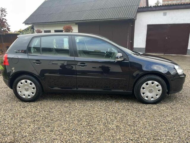 Чорний Фольксваген Гольф, об'ємом двигуна 0 л та пробігом 252 тис. км за 6250 $, фото 1 на Automoto.ua