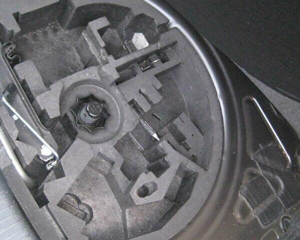 Черный Фольксваген Гольф, объемом двигателя 1.4 л и пробегом 174 тыс. км за 5999 $, фото 16 на Automoto.ua