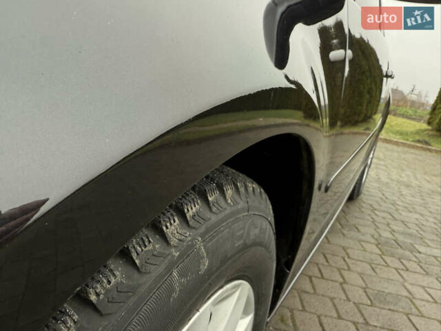 Черный Фольксваген Гольф, объемом двигателя 1.6 л и пробегом 173 тыс. км за 7000 $, фото 22 на Automoto.ua