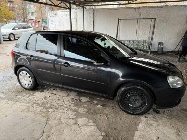 Фольксваген Гольф 2007 у Шостке на Automoto.ua Чорний Фольксваген Гольф, об'ємом двигуна 1.4 л та пробігом 220 тис. км за 5200 $, фото 2 на Automoto.ua