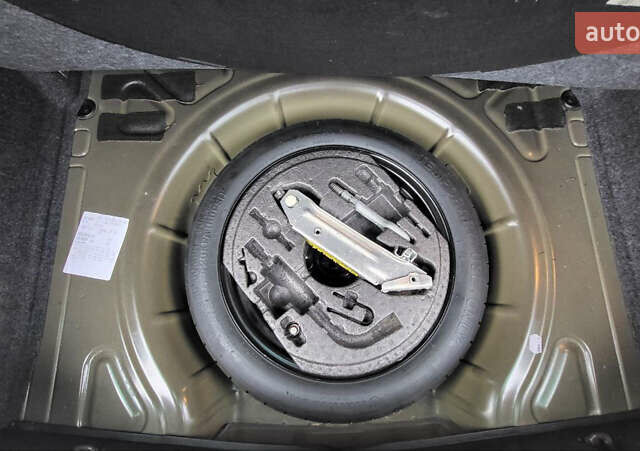 Черный Фольксваген Гольф, объемом двигателя 1.6 л и пробегом 237 тыс. км за 6500 $, фото 44 на Automoto.ua