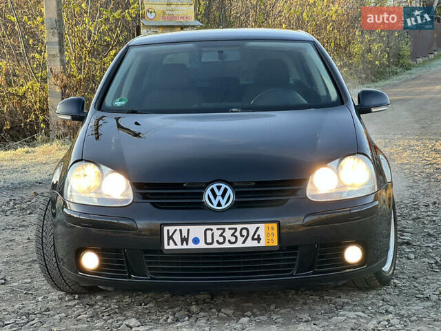 Чорний Фольксваген Гольф, об'ємом двигуна 1.4 л та пробігом 182 тис. км за 5850 $, фото 38 на Automoto.ua