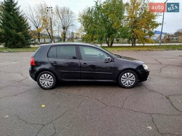 Черный Фольксваген Гольф, объемом двигателя 1.6 л и пробегом 205 тыс. км за 6200 $, фото 1 на Automoto.ua