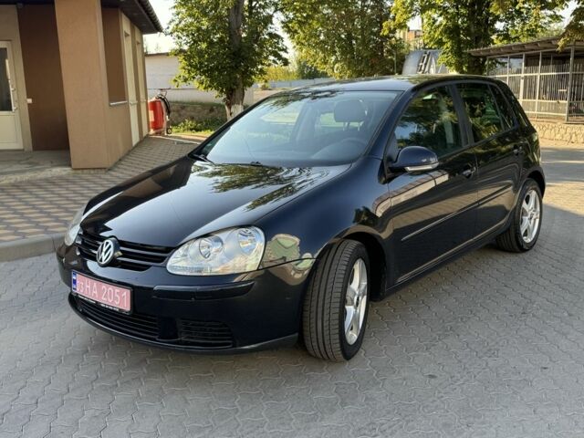 Черный Фольксваген Гольф, объемом двигателя 1.6 л и пробегом 260 тыс. км за 6100 $, фото 6 на Automoto.ua