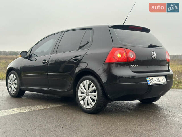 Чорний Фольксваген Гольф, об'ємом двигуна 1.6 л та пробігом 251 тис. км за 6299 $, фото 7 на Automoto.ua