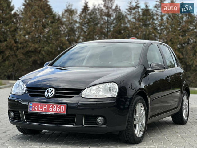 Черный Фольксваген Гольф, объемом двигателя 1.4 л и пробегом 191 тыс. км за 5500 $, фото 44 на Automoto.ua