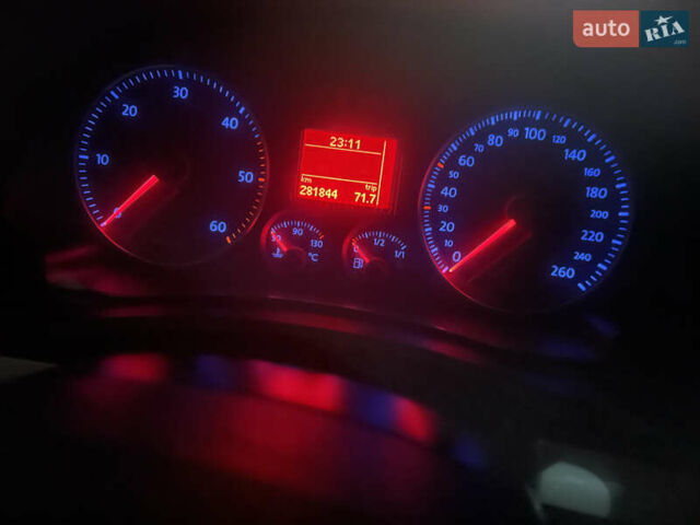 Черный Фольксваген Гольф, объемом двигателя 1.9 л и пробегом 280 тыс. км за 6900 $, фото 27 на Automoto.ua