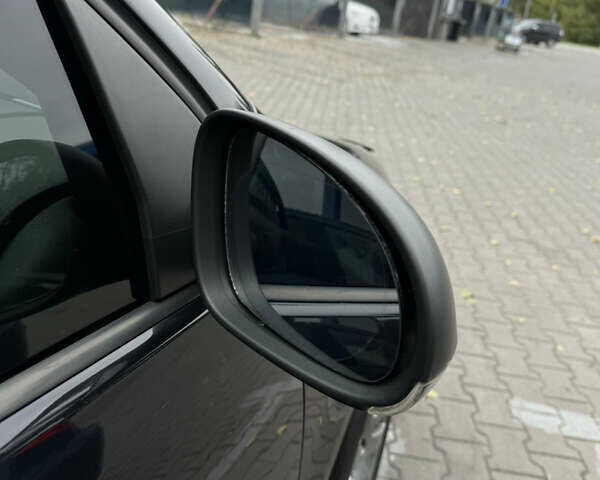 Черный Фольксваген Гольф, объемом двигателя 1.6 л и пробегом 243 тыс. км за 6300 $, фото 6 на Automoto.ua