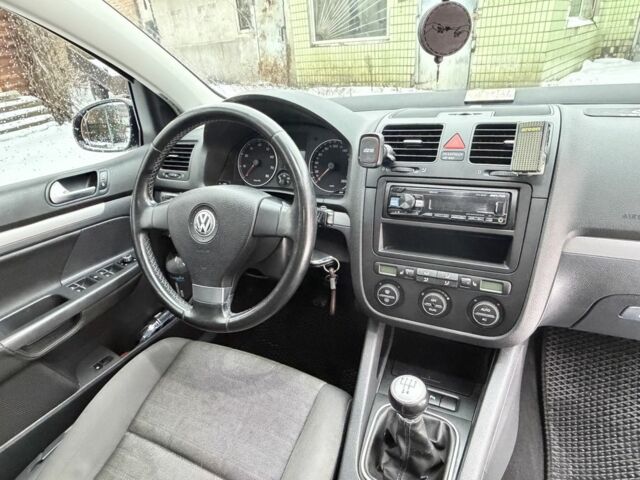 Чорний Фольксваген Гольф, об'ємом двигуна 1.6 л та пробігом 242 тис. км за 6750 $, фото 14 на Automoto.ua