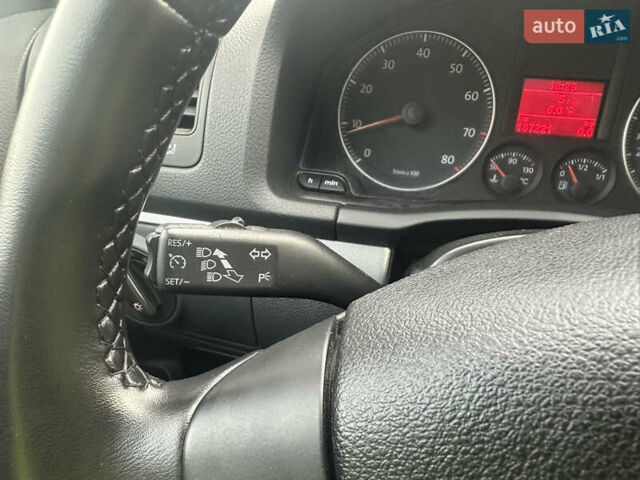 Чорний Фольксваген Гольф, об'ємом двигуна 1.6 л та пробігом 187 тис. км за 6300 $, фото 36 на Automoto.ua