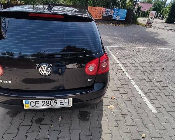 Черный Фольксваген Гольф, объемом двигателя 1.6 л и пробегом 215 тыс. км за 6800 $, фото 3 на Automoto.ua