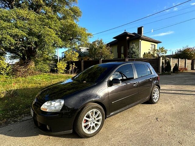 Чорний Фольксваген Гольф, об'ємом двигуна 1.4 л та пробігом 295 тис. км за 5800 $, фото 2 на Automoto.ua