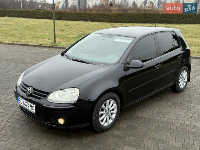Черный Фольксваген Гольф, объемом двигателя 1.6 л и пробегом 173 тыс. км за 7000 $, фото 13 на Automoto.ua