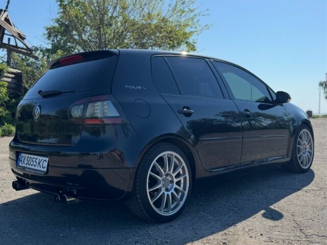 Черный Фольксваген Гольф, объемом двигателя 1.6 л и пробегом 191 тыс. км за 7900 $, фото 2 на Automoto.ua