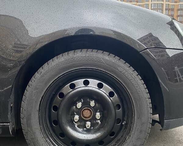 Черный Фольксваген Гольф, объемом двигателя 1.6 л и пробегом 262 тыс. км за 6100 $, фото 8 на Automoto.ua