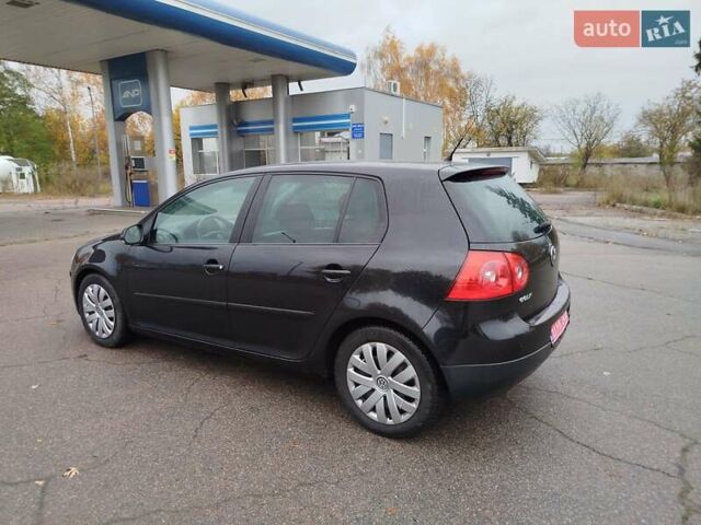 Черный Фольксваген Гольф, объемом двигателя 1.6 л и пробегом 205 тыс. км за 6200 $, фото 21 на Automoto.ua