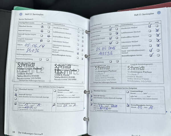 Черный Фольксваген Гольф, объемом двигателя 1.6 л и пробегом 232 тыс. км за 5750 $, фото 42 на Automoto.ua