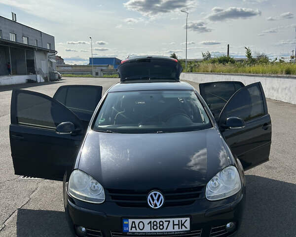 Чорний Фольксваген Гольф, об'ємом двигуна 1.4 л та пробігом 283 тис. км за 5500 $, фото 18 на Automoto.ua