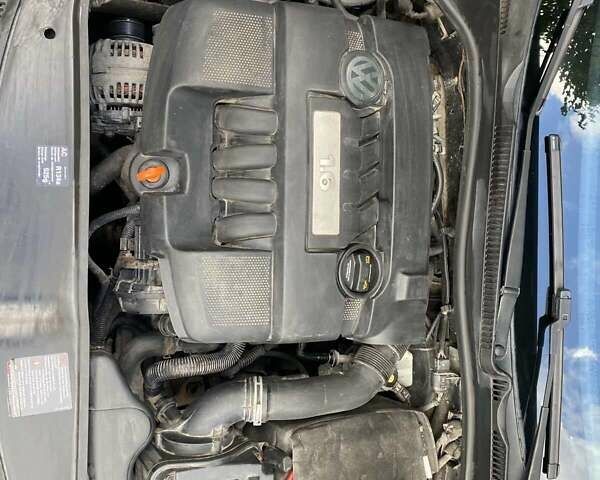 Чорний Фольксваген Гольф, об'ємом двигуна 1.6 л та пробігом 211 тис. км за 6250 $, фото 13 на Automoto.ua